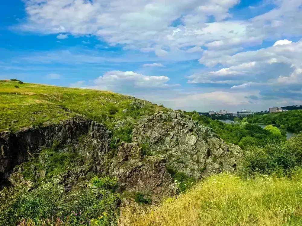 Plateau view over Divoká Šárka gorge