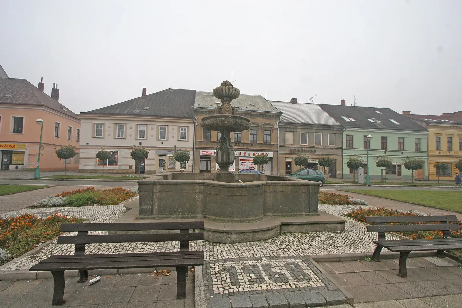 This is a photo of a cultural monument of the Czech Republic,number: Kašna (Třebechovice pod Orebem), Masarykovo nám., 01